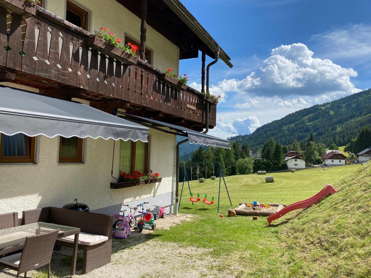 Nockalm Cottage Бад-Кляйнкірхгайм Екстер'єр фото