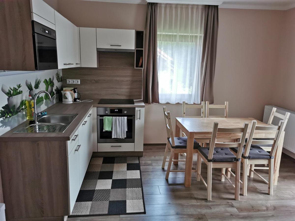 Nockalm Cottage Бад-Кляйнкірхгайм Екстер'єр фото